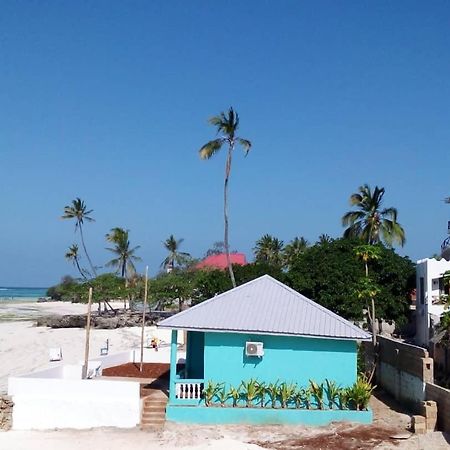 Minazi Beach Bungalows Nungwi Luaran gambar